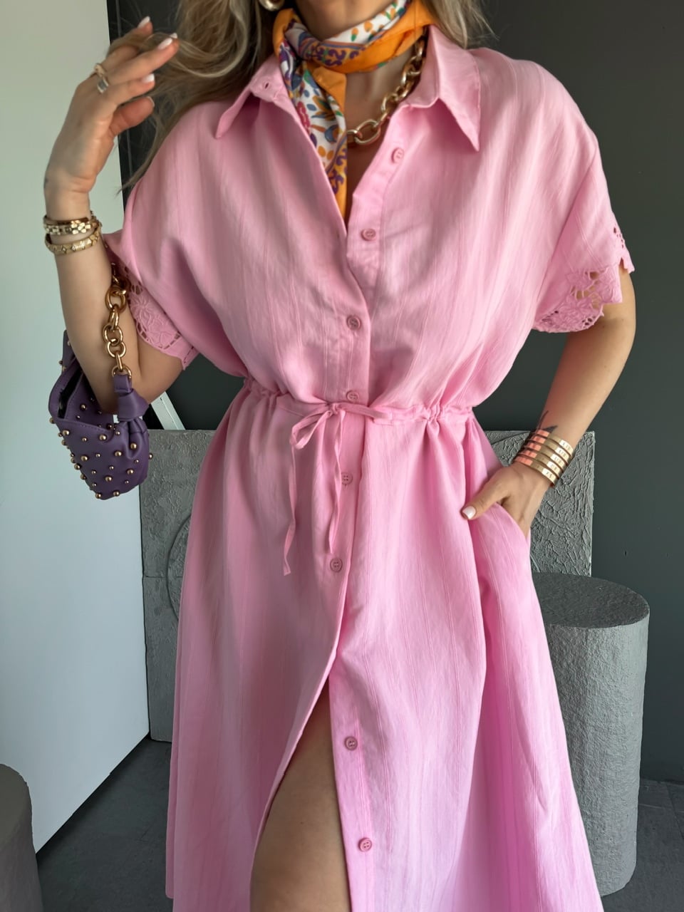 Pembe Kolları Fistolu Beli İpli Elbise