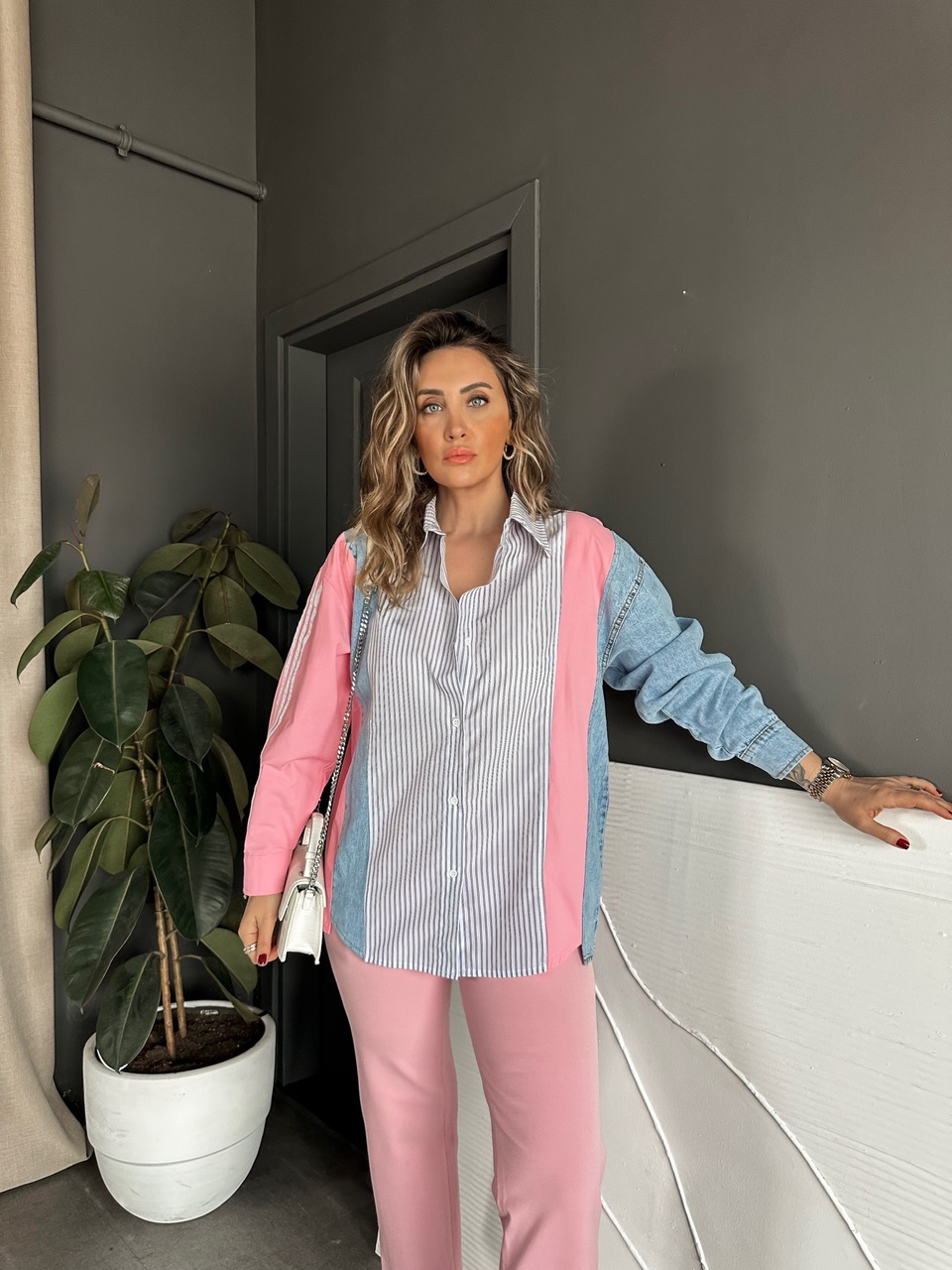Pembe Kot Parçalı Çizgili Gömlek