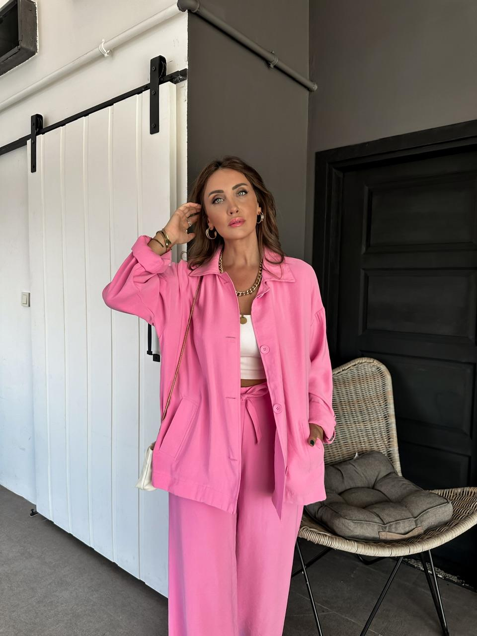 Pembe Manşet Kollu Ceket Pantolon Takım