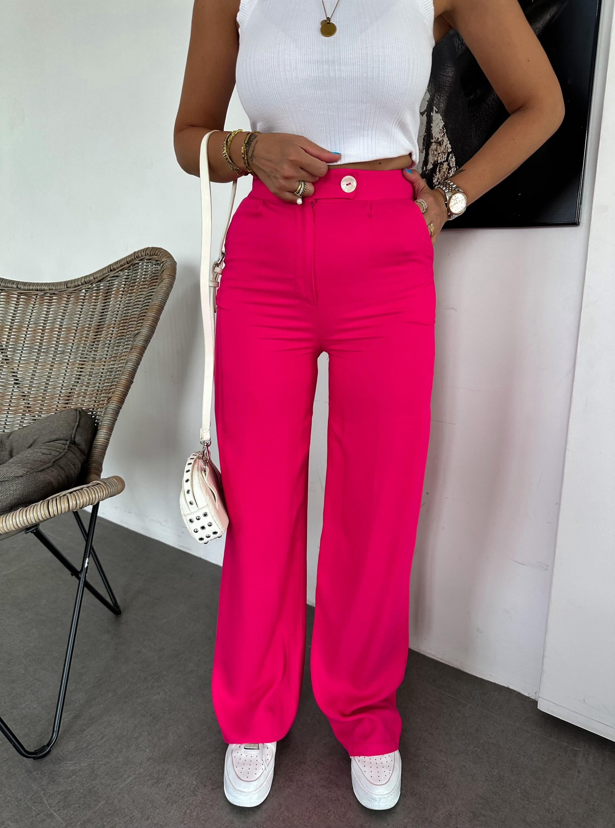 Pembe Tek Düğmeli Bol Pantolon