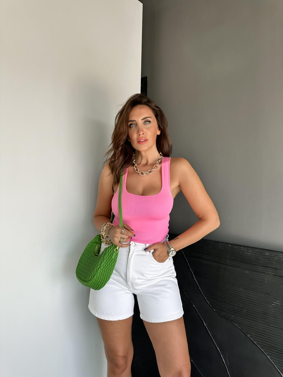 Pembe Triko Halter Crop