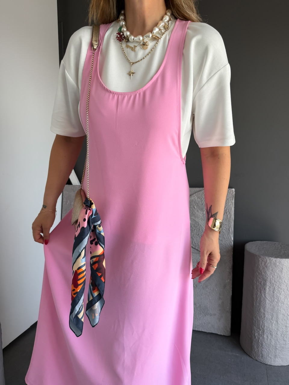 Pembe Tshirtlü Askılı Basic Elbise