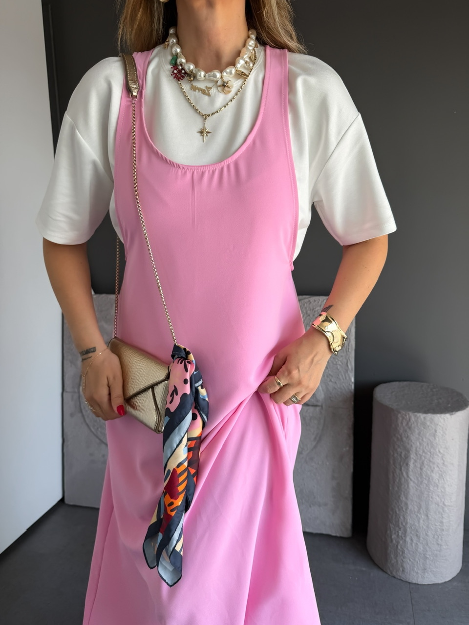 Pembe Tshirtlü Askılı Basic Elbise
