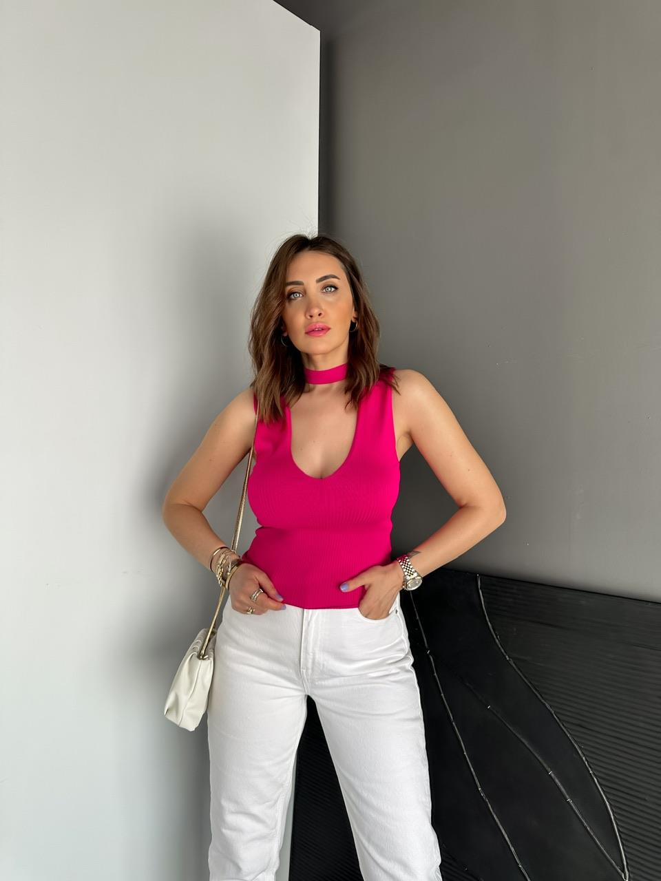 Pembe V Yaka Orijinal Triko