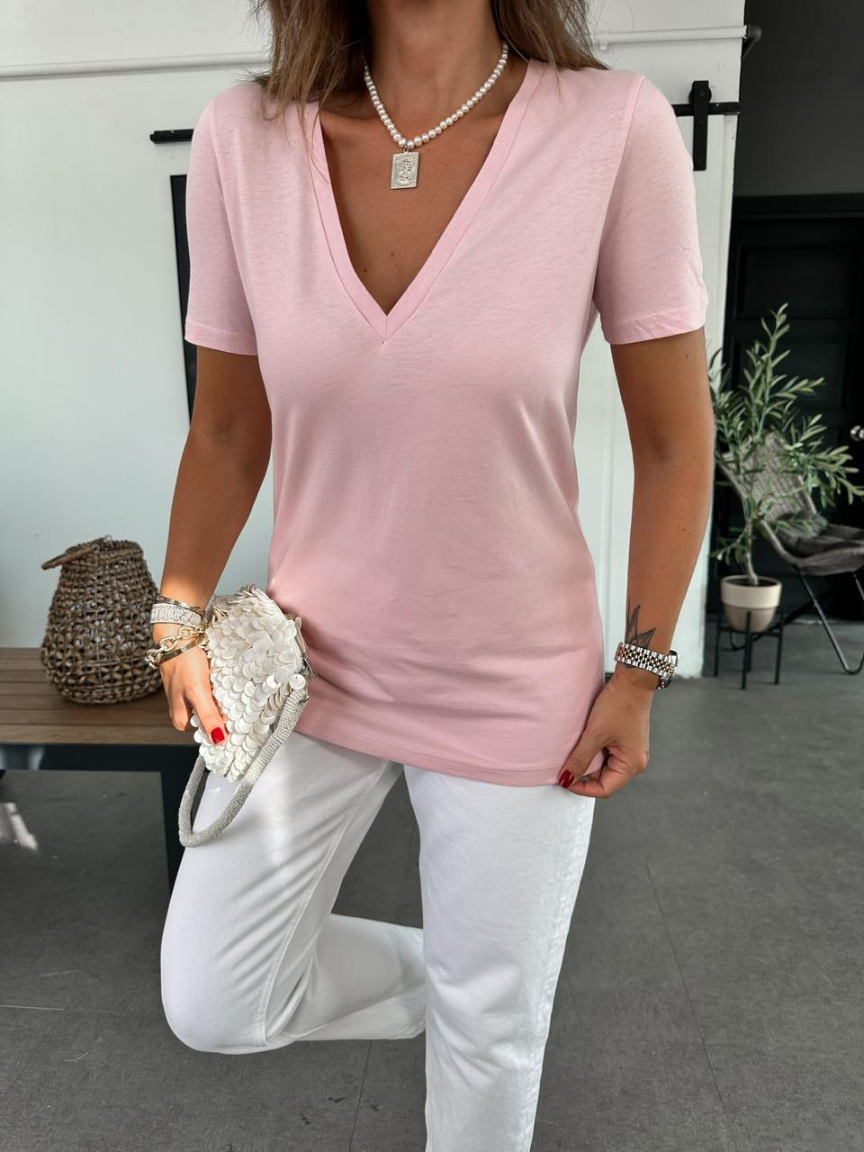 Pembe V Yaka Pamuklu Tshirt