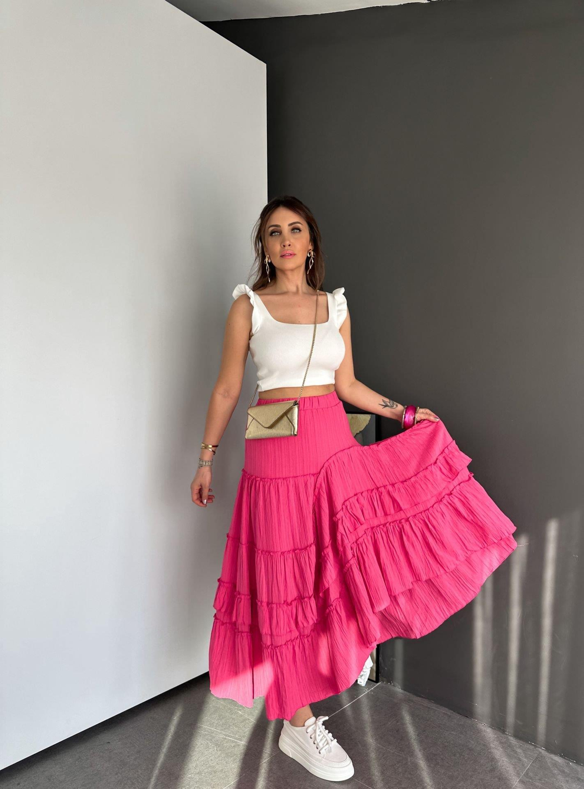 Pembe Volanlı Asimetrik Etek