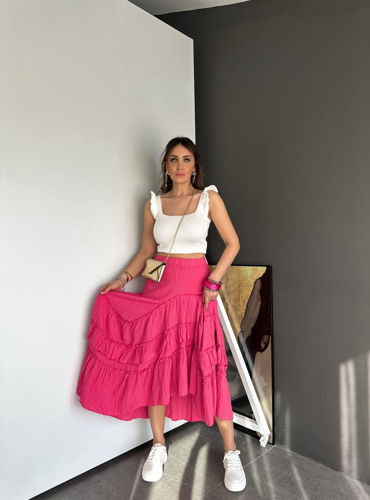 Pembe Volanlı Asimetrik Etek