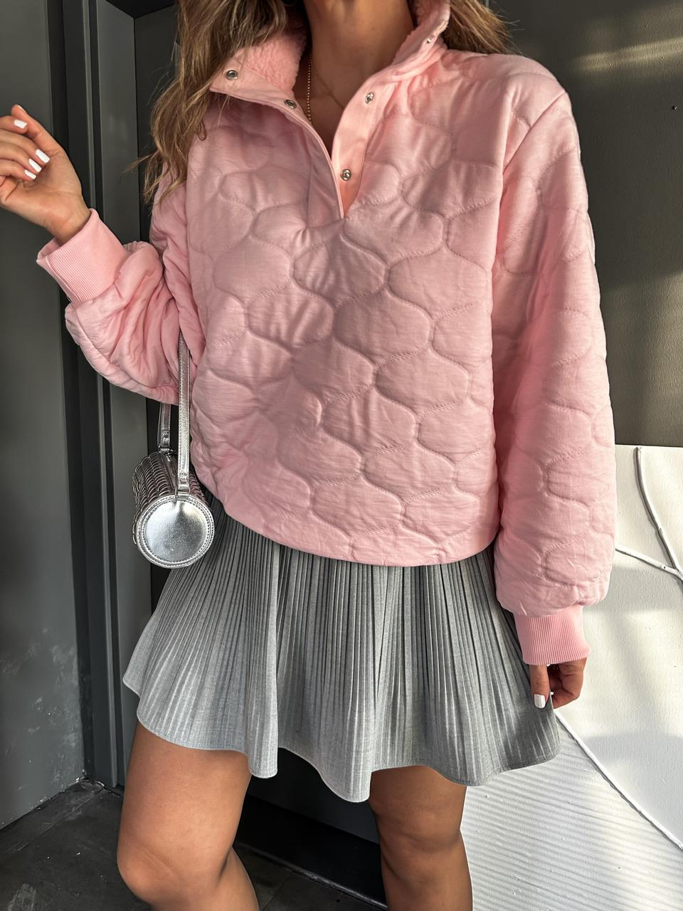 Pembe Yakası Çıtçıtlı Sweatshirt