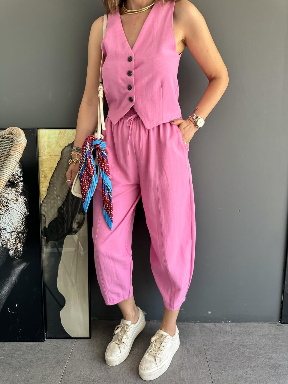 Pembe Yelekli Keten Takım