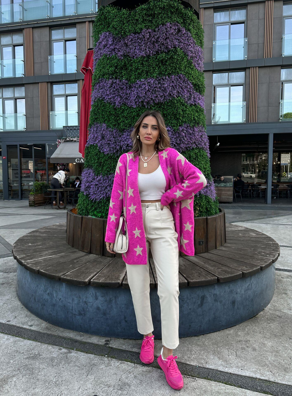 Pembe Yıldızlı Hırka
