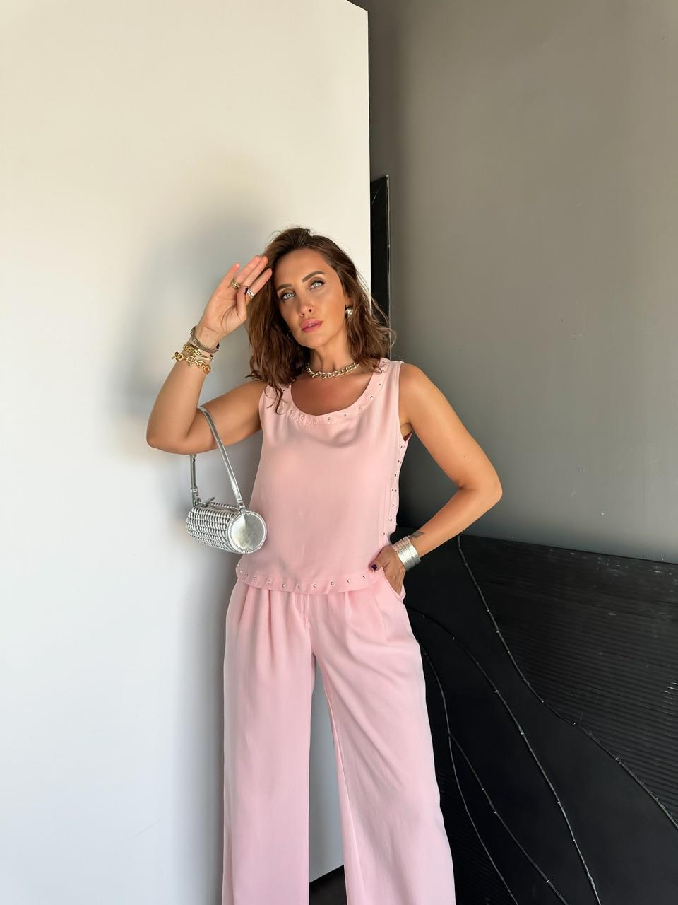 Pembe Zımbalı Bluz Pantolon Takım