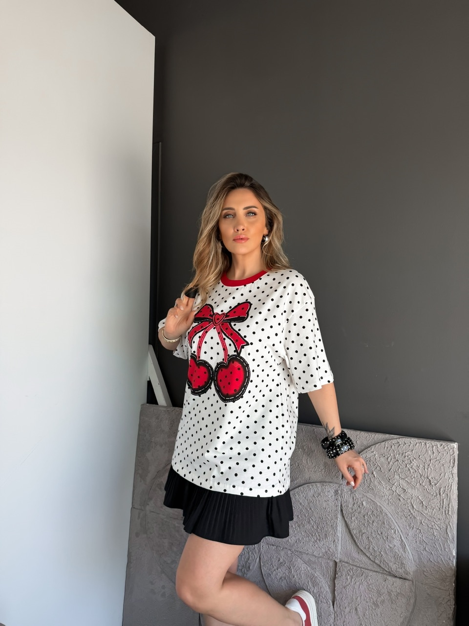 Puantiyeli Kirazlı Tshirt