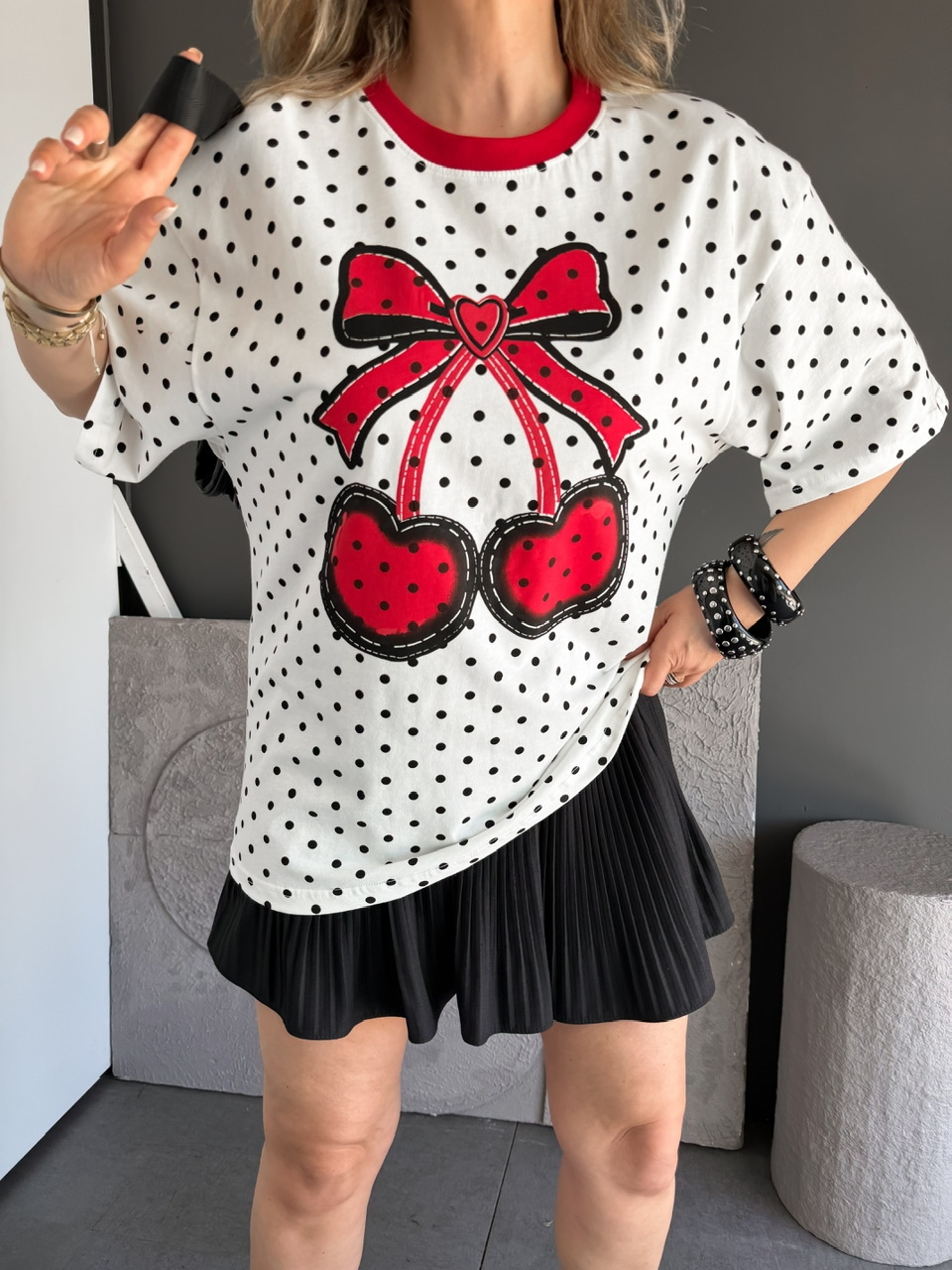 Puantiyeli Kirazlı Tshirt
