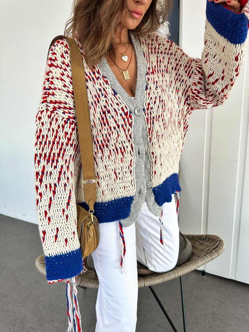 Püsküllü Oversize Tasarım Hırka