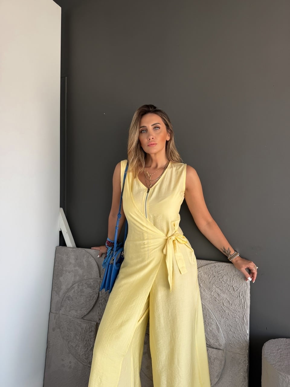Sarı Fermuarlı Bağlamalı Tulum