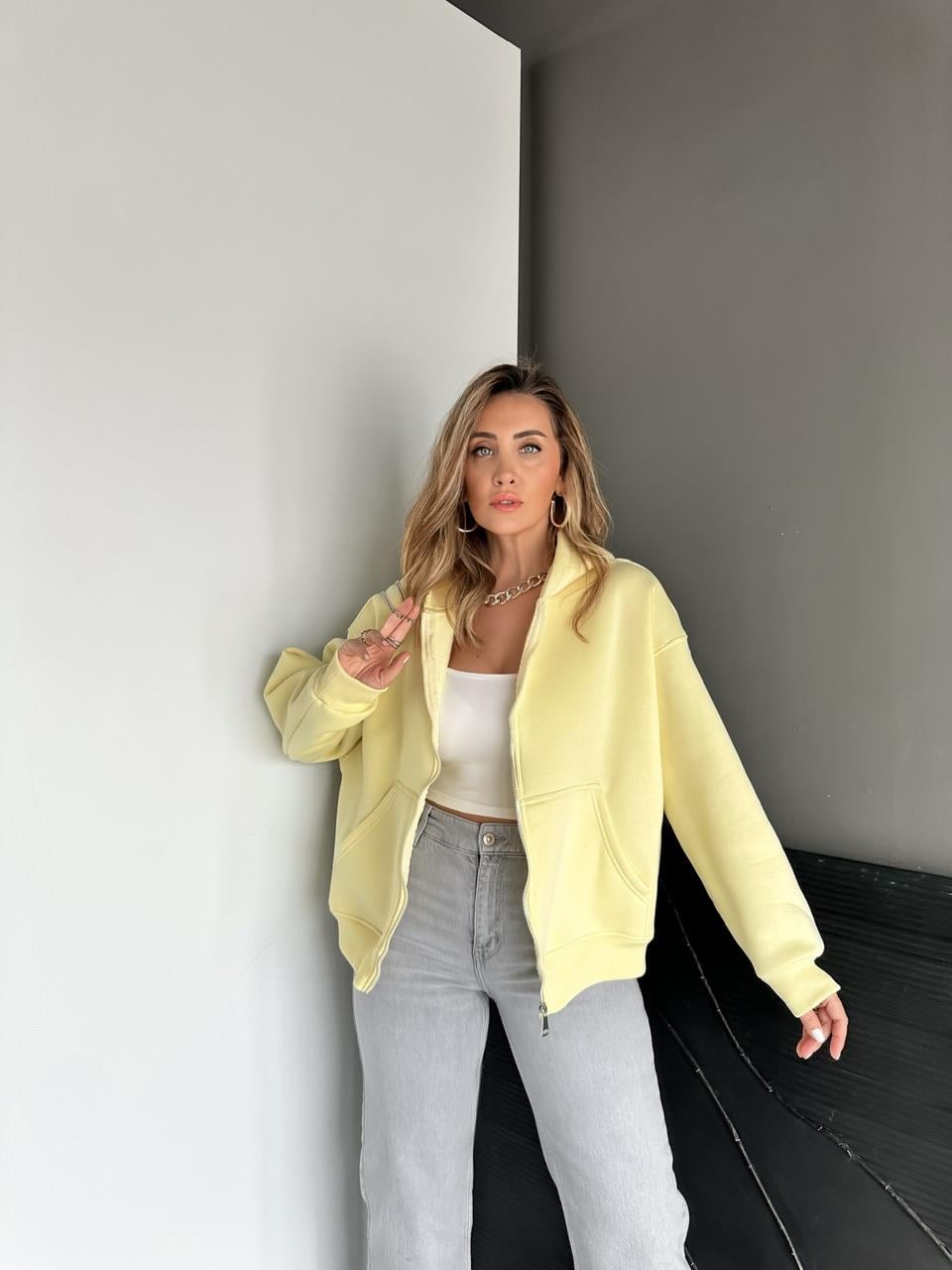 Sarı Fermuarlı Şardonlu Sweatshirt
