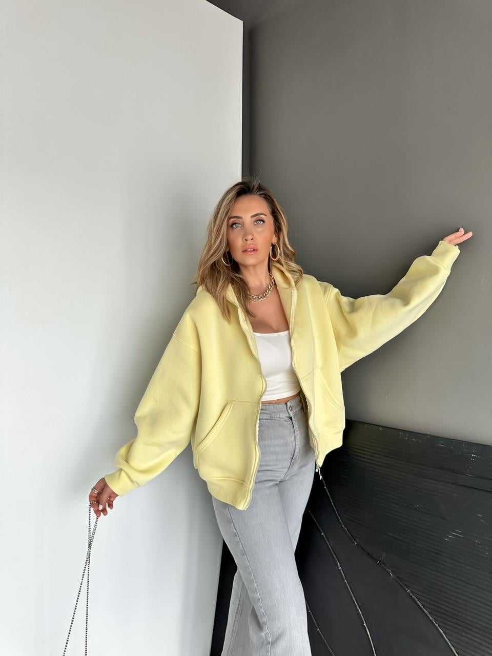 Sarı Fermuarlı Şardonlu Sweatshirt