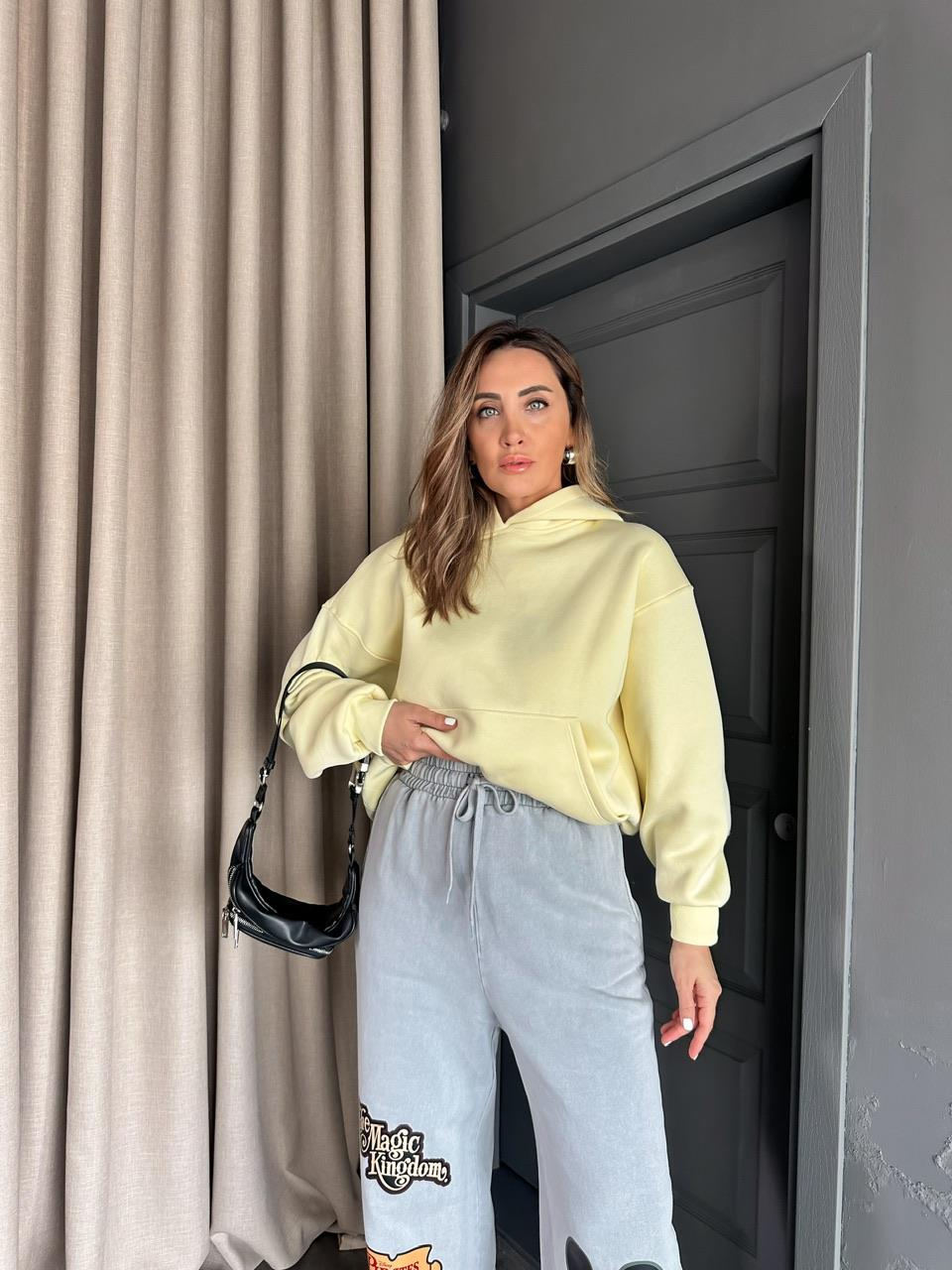Sarı Kanguru Cepli Sweatshirt