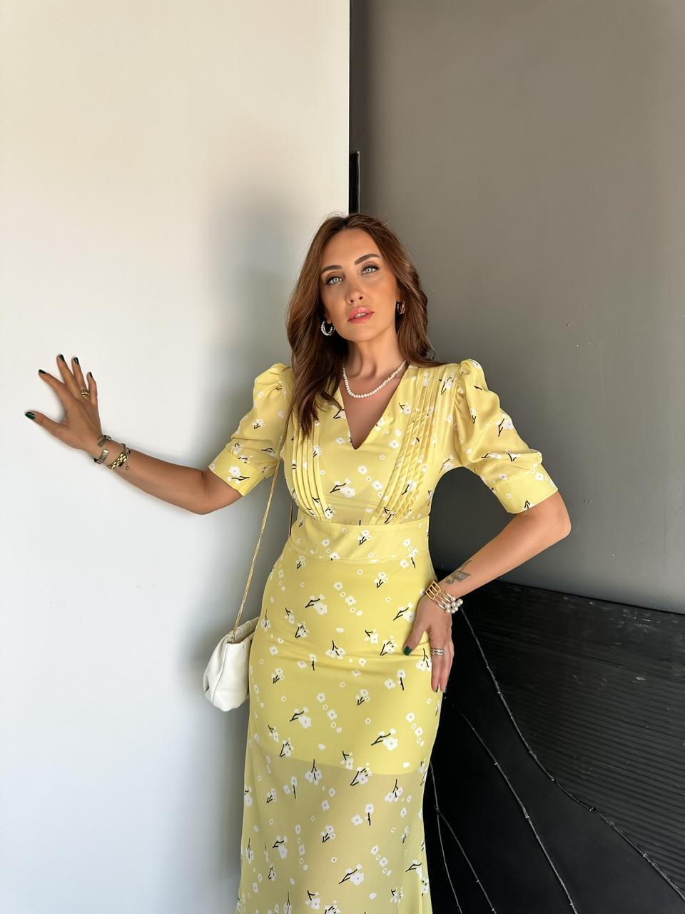 Sarı Minik Çiçekli Biyeli Elbise