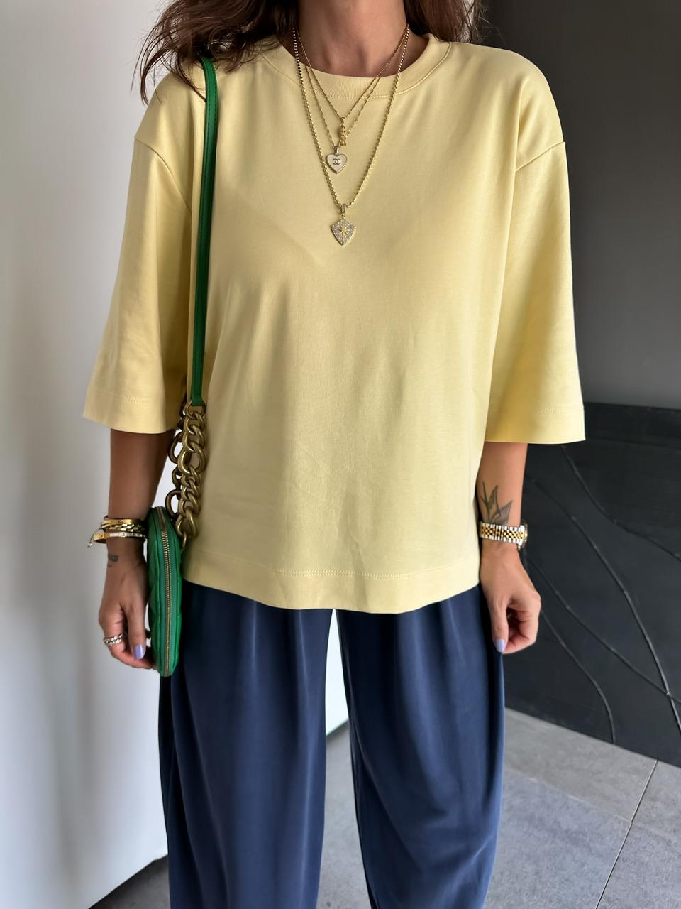 Sarı Yırtmaçlı Cotton Oversize Tshirt