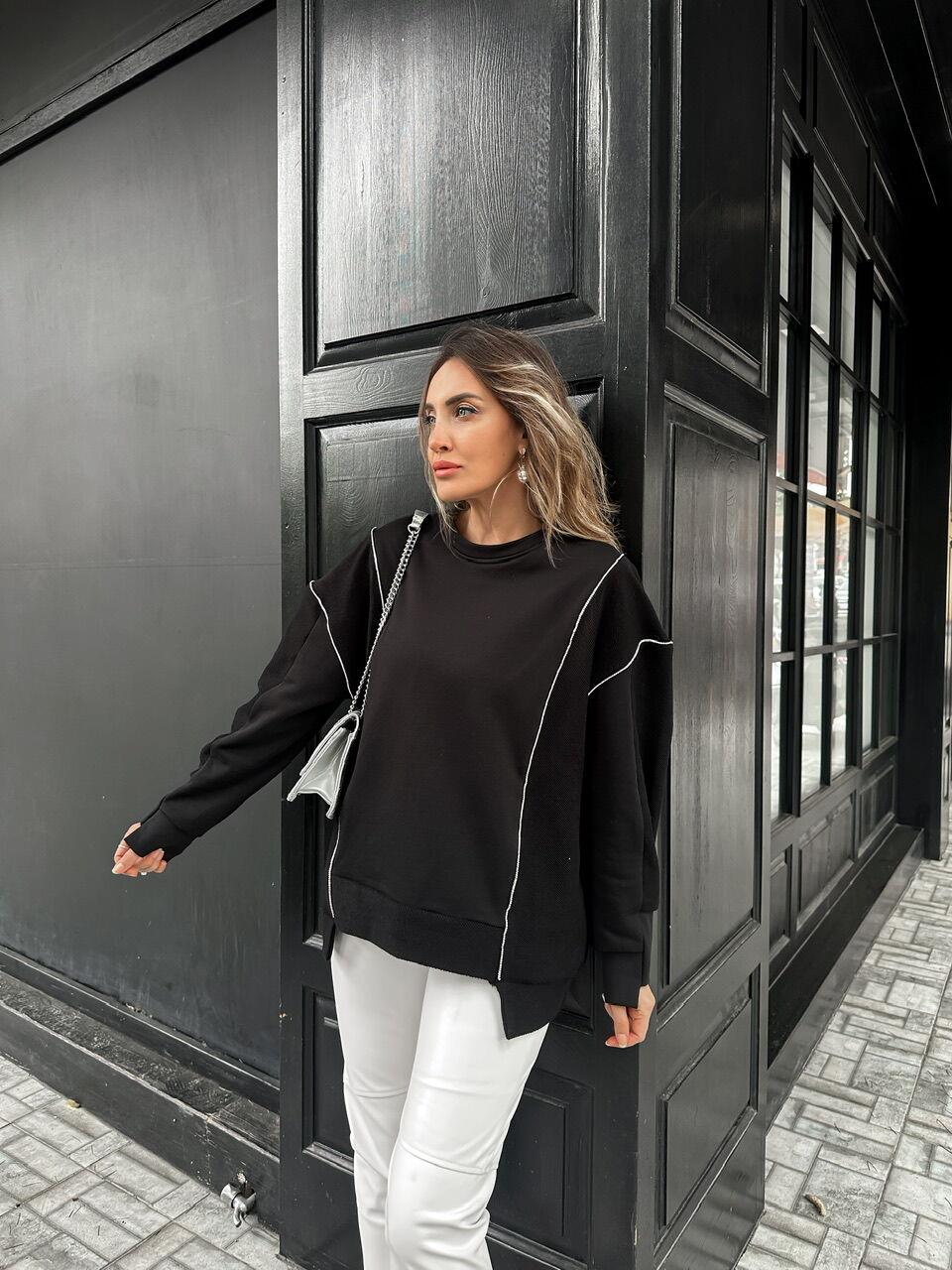 Siyah Asimetrik Taşlı Sweatshirt