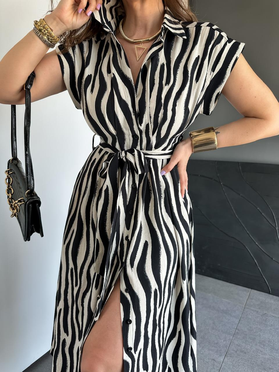 Siyah Beli Pensli Zebra Elbise