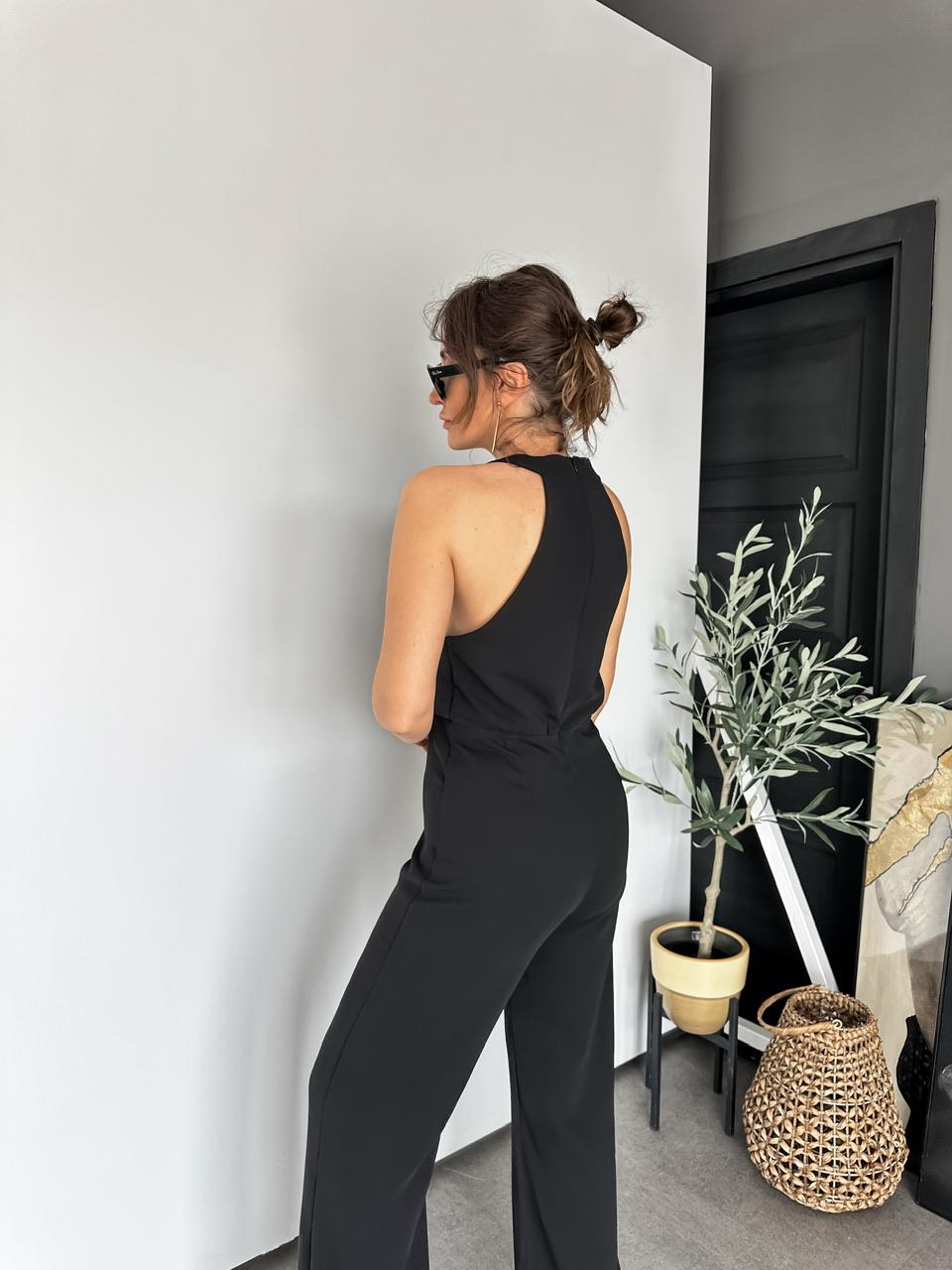 Siyah Beyaz Parçalı Şık Tulum