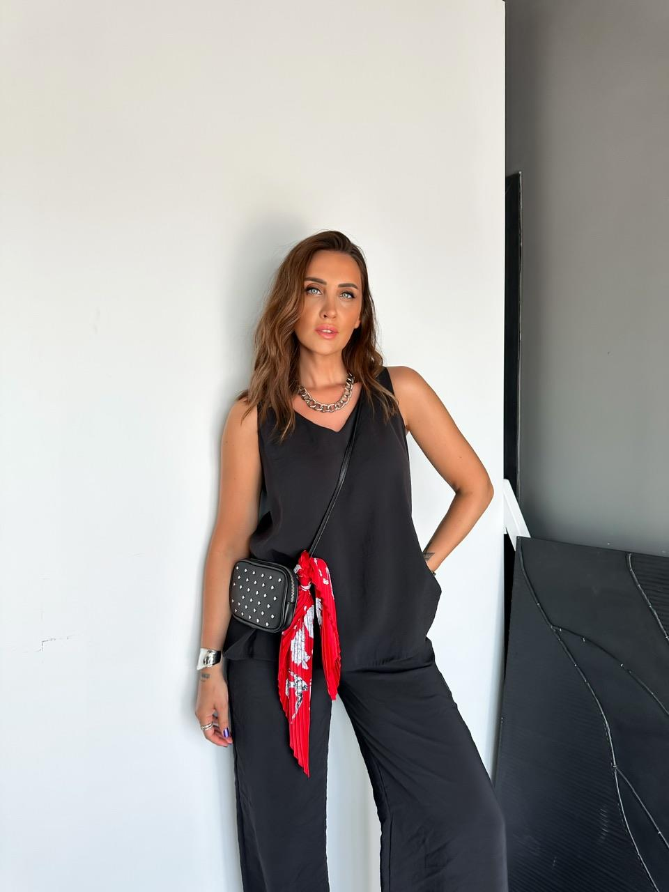Siyah Bluz Pantolon Soft Takım