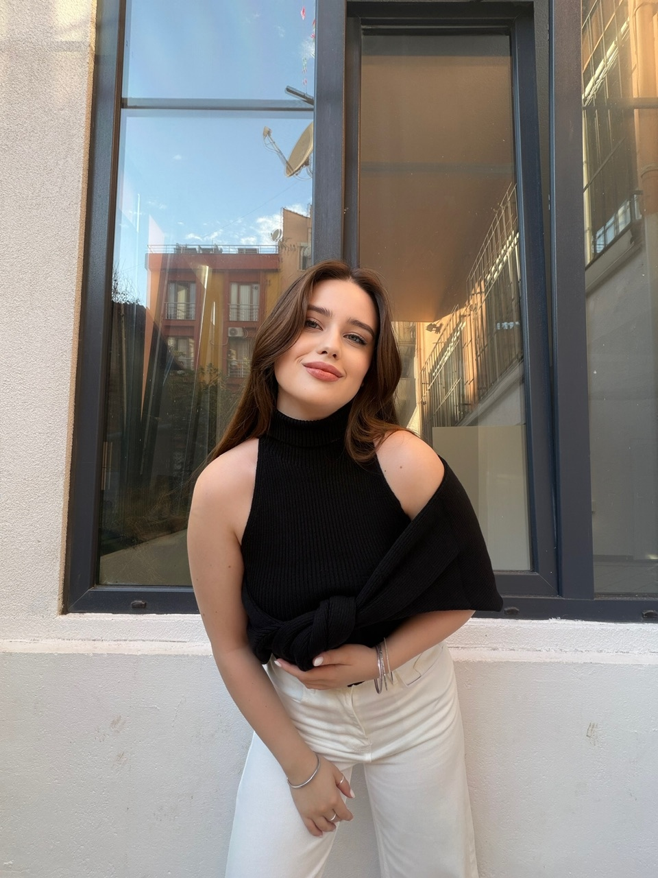 Siyah Bolerolu Balıkçı Yaka Triko Bluz