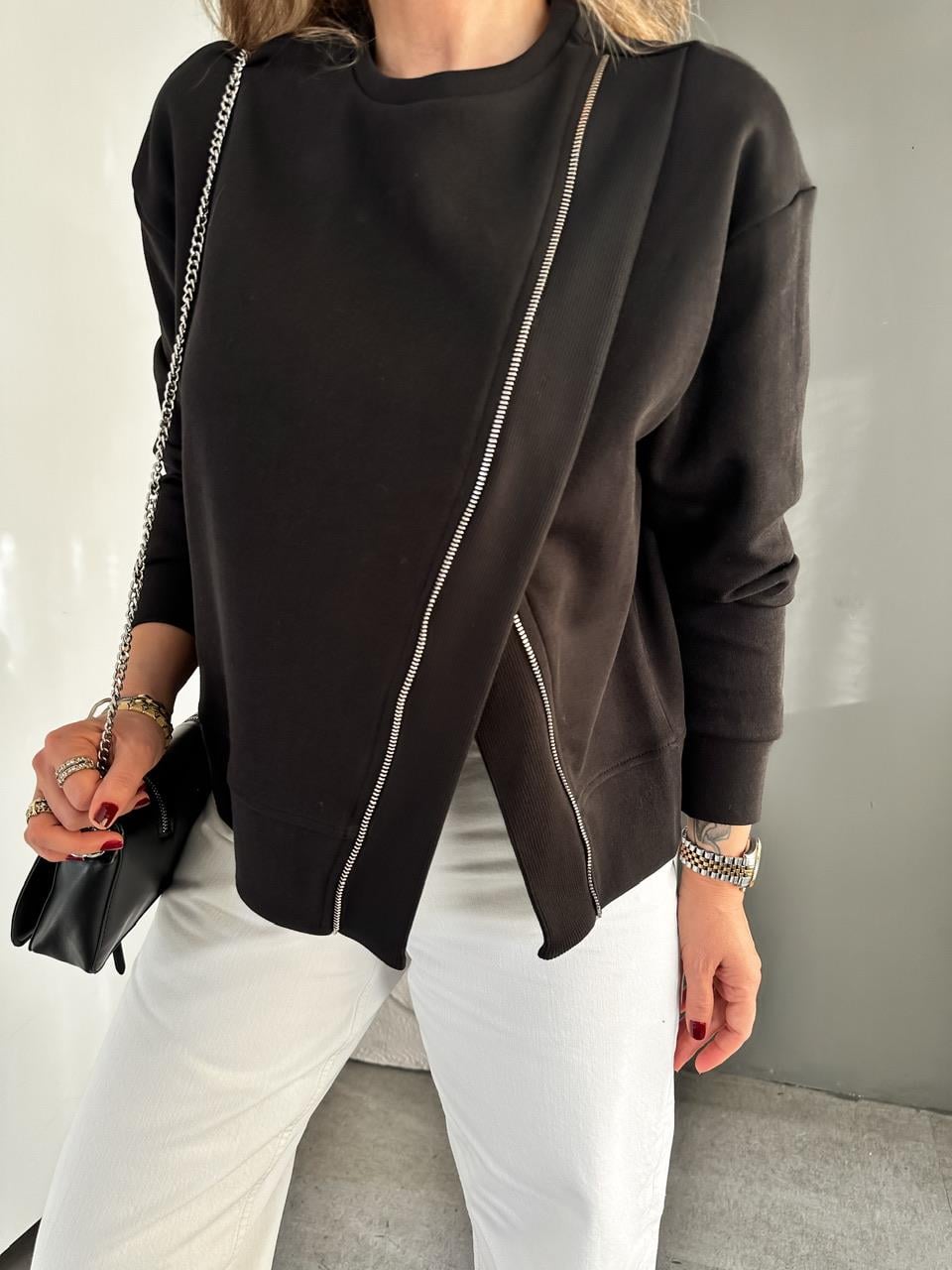 Siyah Çapraz Fermuarlı Tasarım Sweatshirt