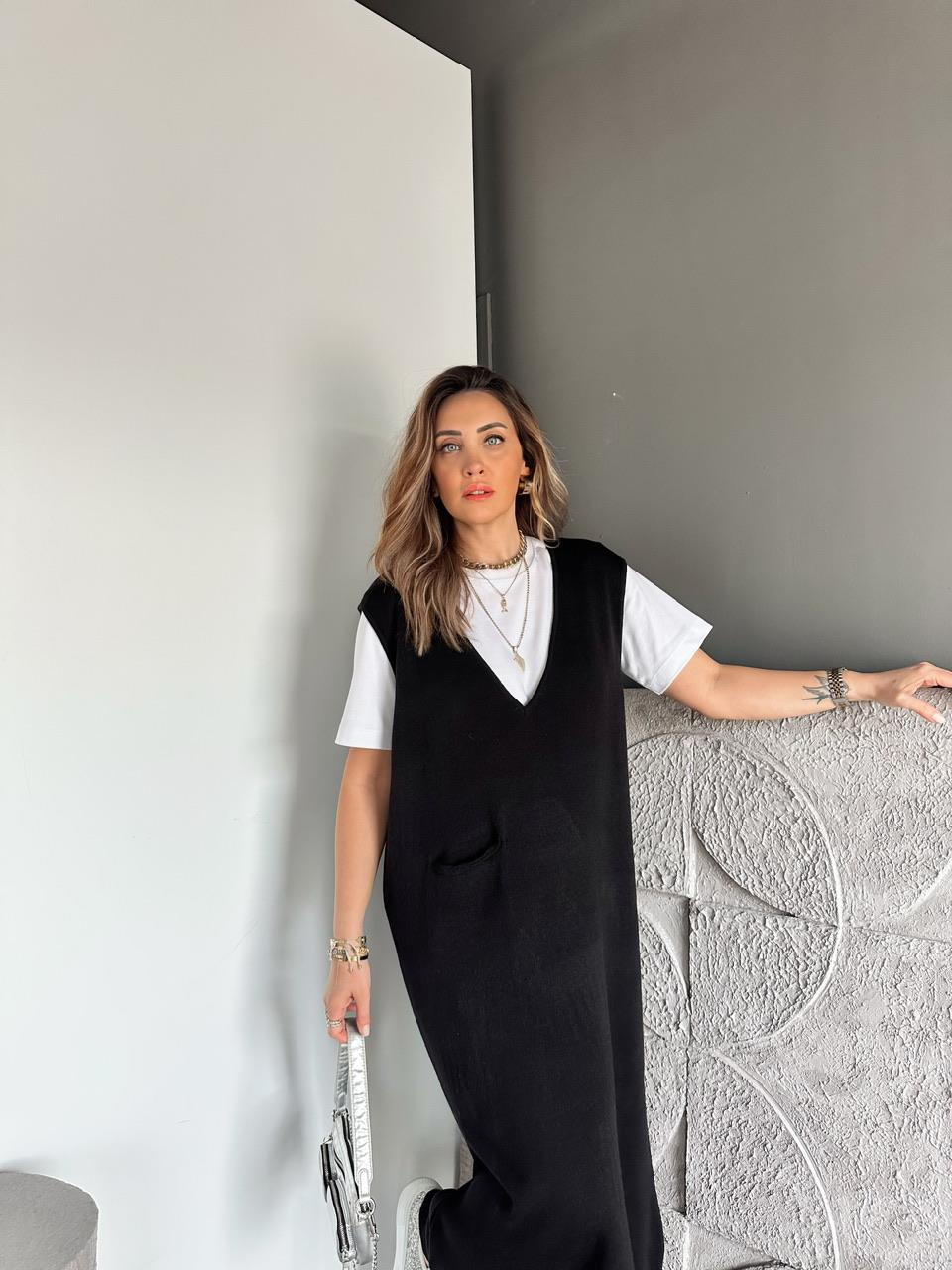 Siyah Cepli Marka Model Triko Elbise