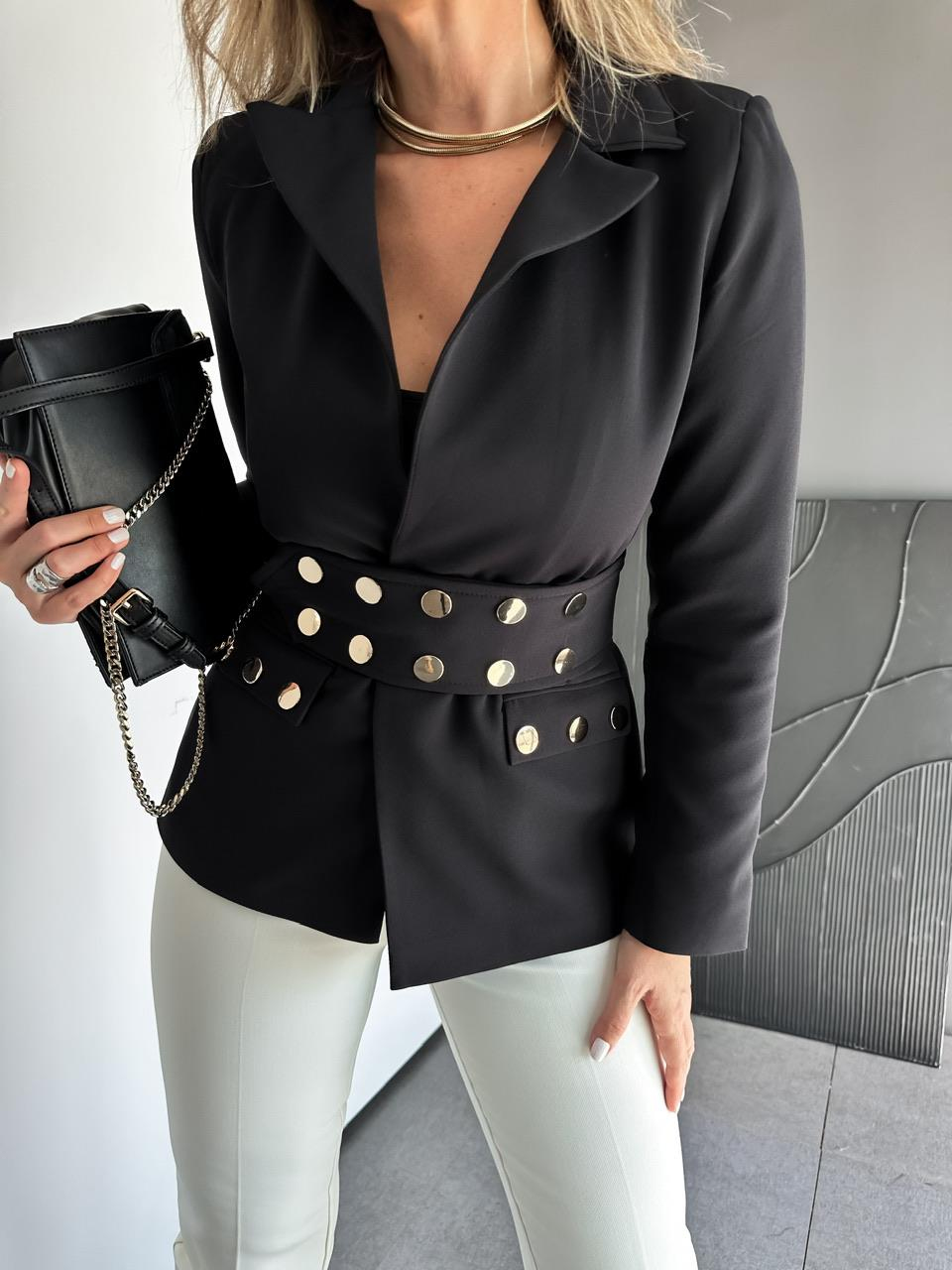 Siyah Çıtçıt Detaylı Kuşaklı Blazer Ceket