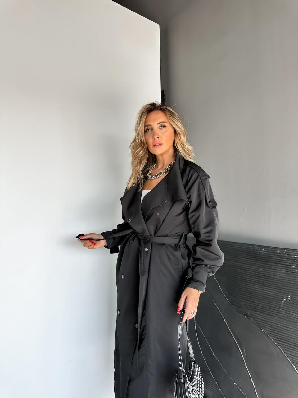 Siyah Çıtçıtlı Manşetli Oversize Trençkot