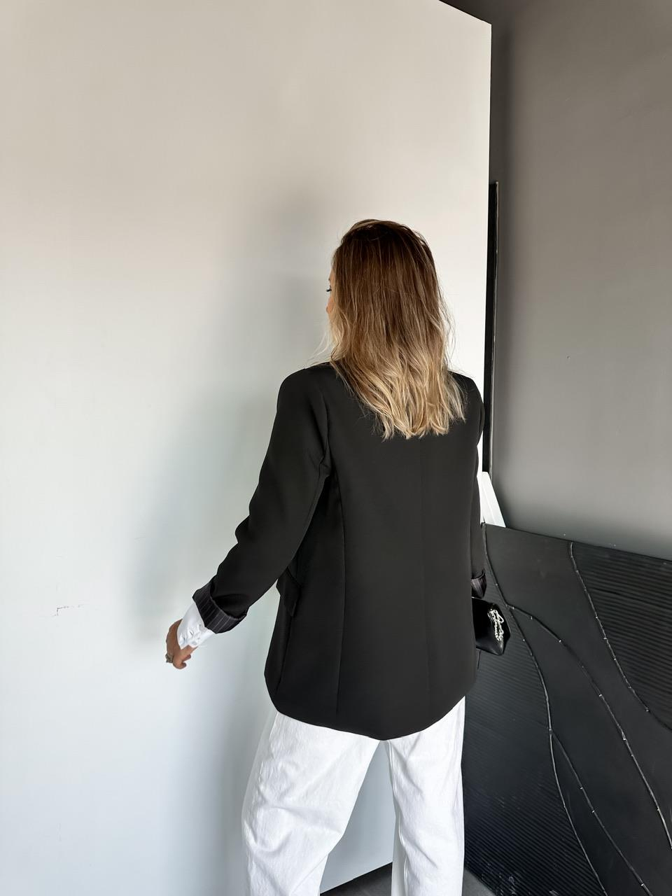 Siyah Çizgili Astarlı Premium Ceket