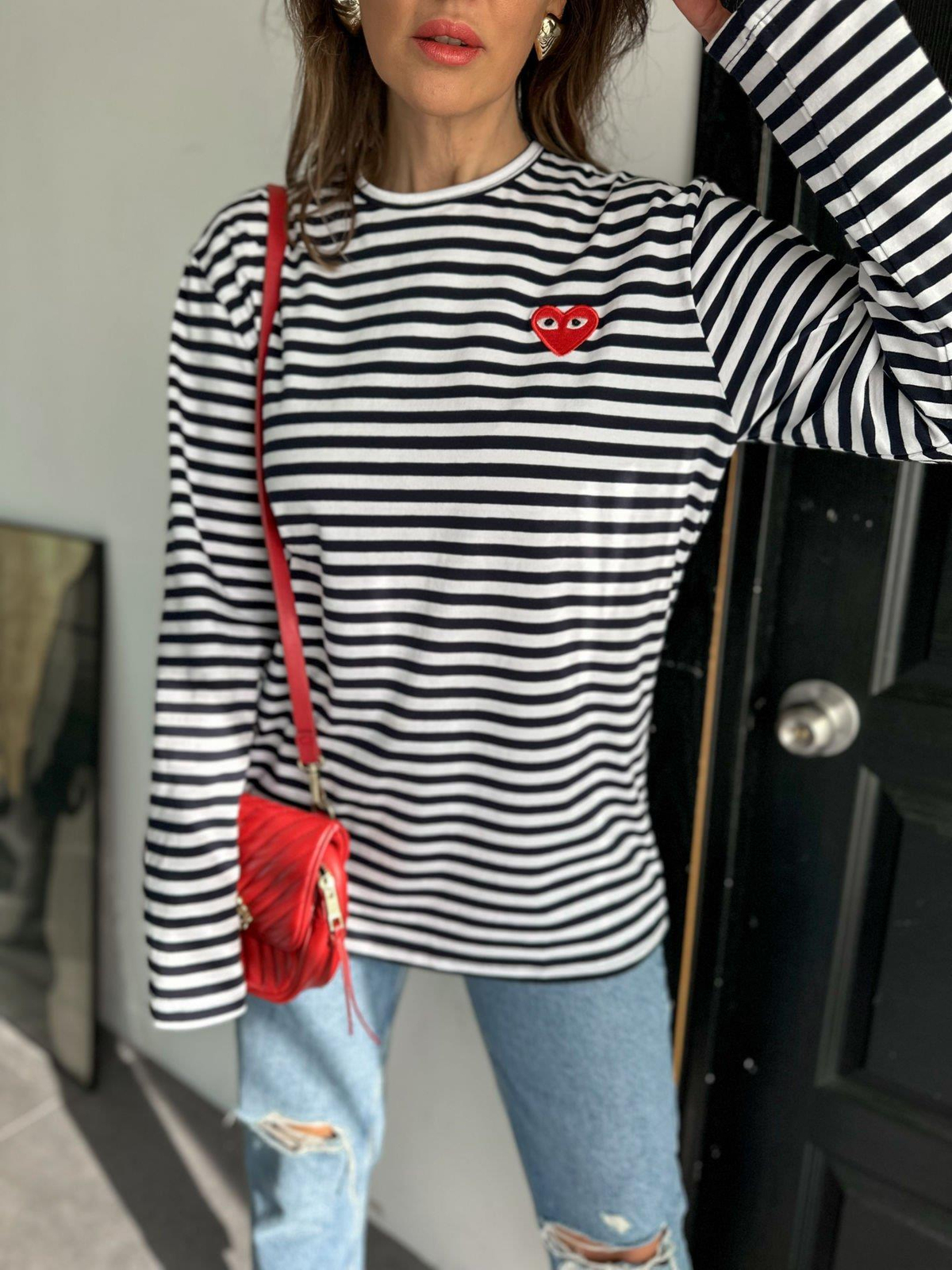 Siyah Çizgili Kalpli Uzun Kollu Tshirt