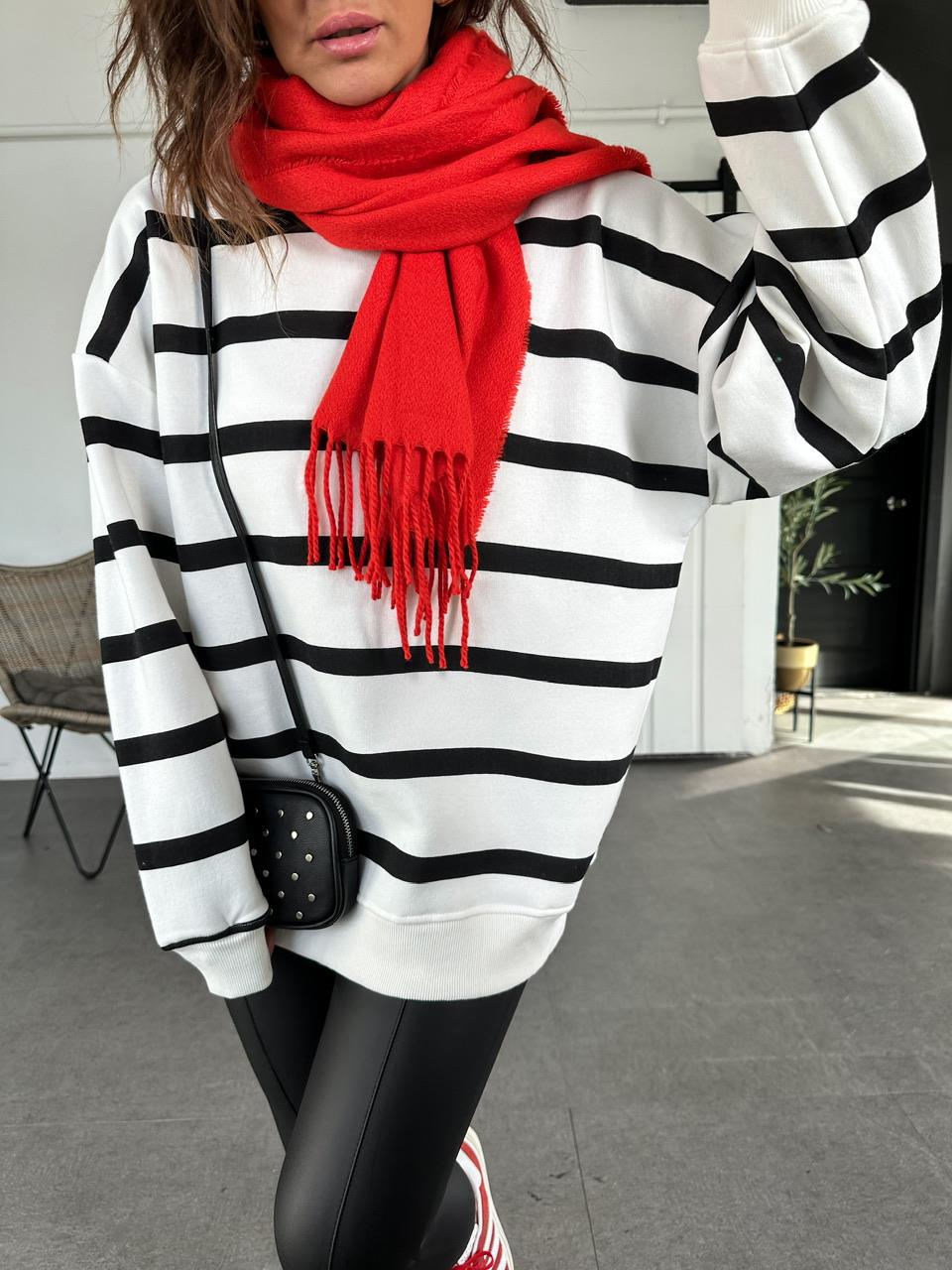 Siyah Çizgili Oversize Sweatshirt