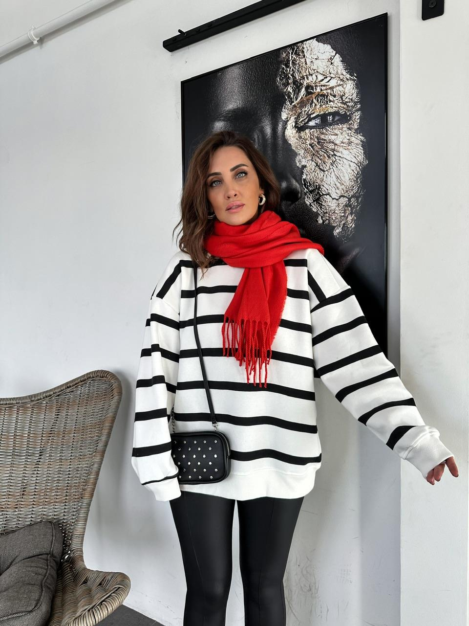 Siyah Çizgili Oversize Sweatshirt