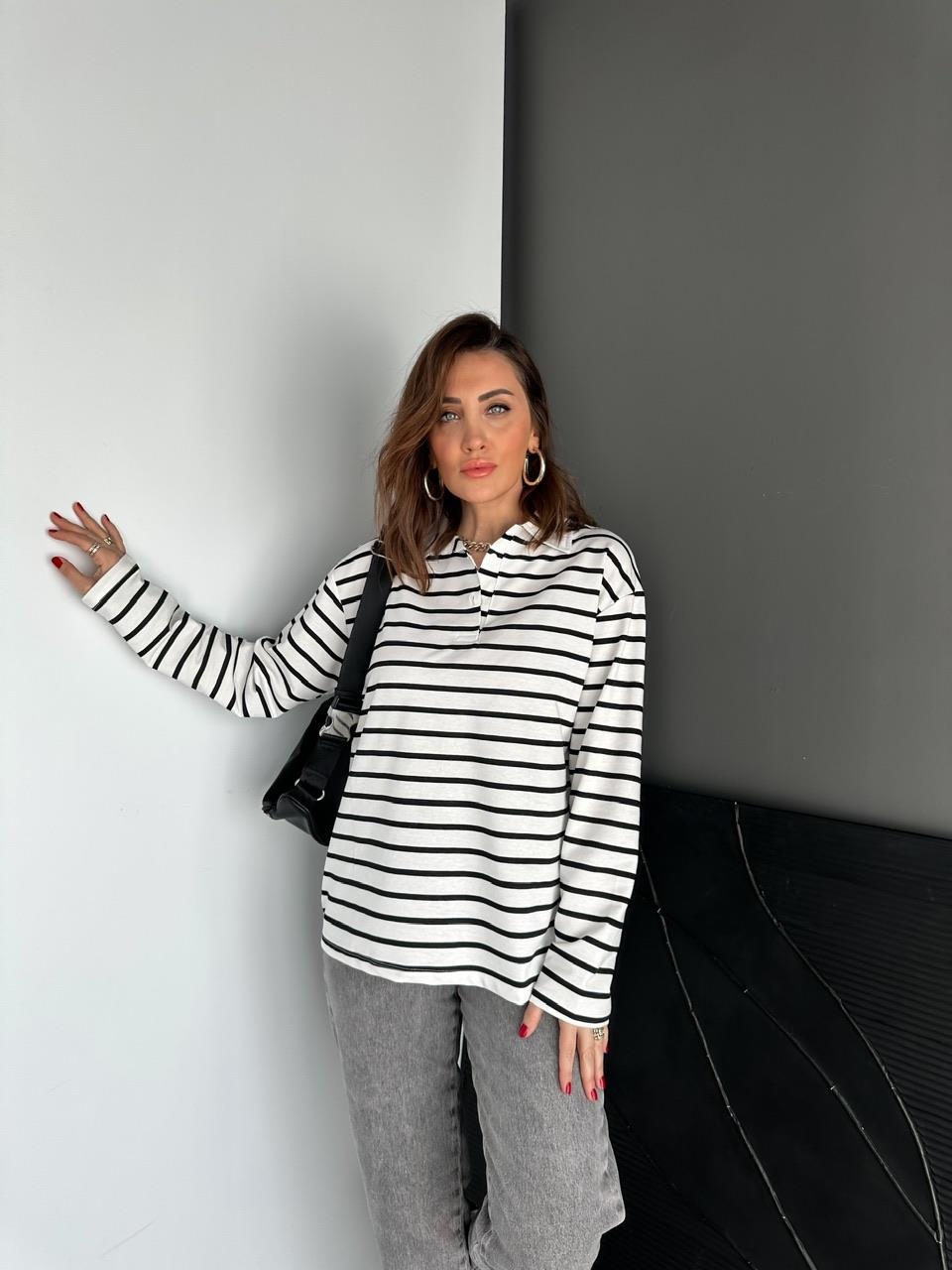 Siyah Çizgili Polo Yaka Sweatshirt