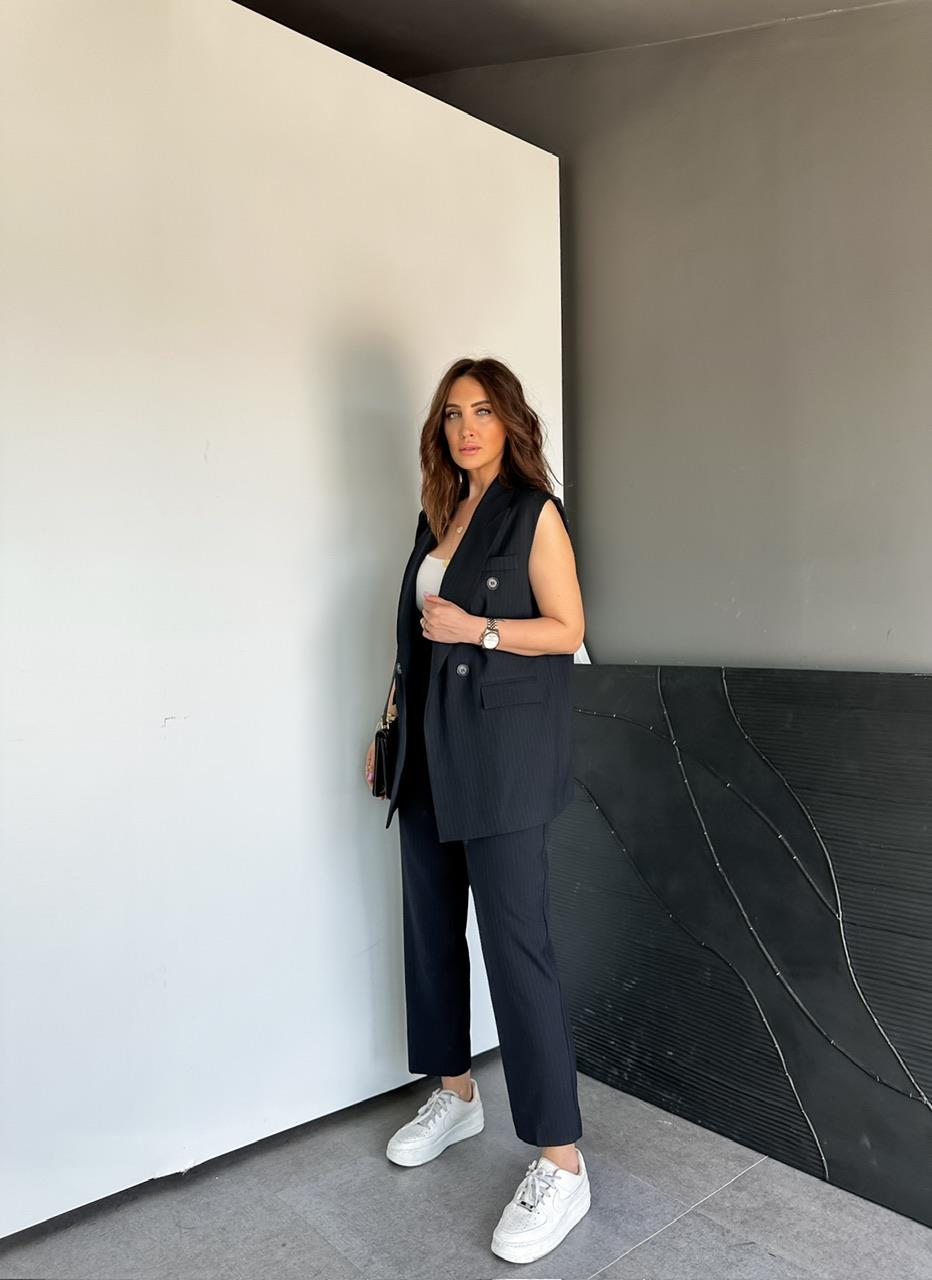 Siyah Çizgili Yelekli Casual Takım