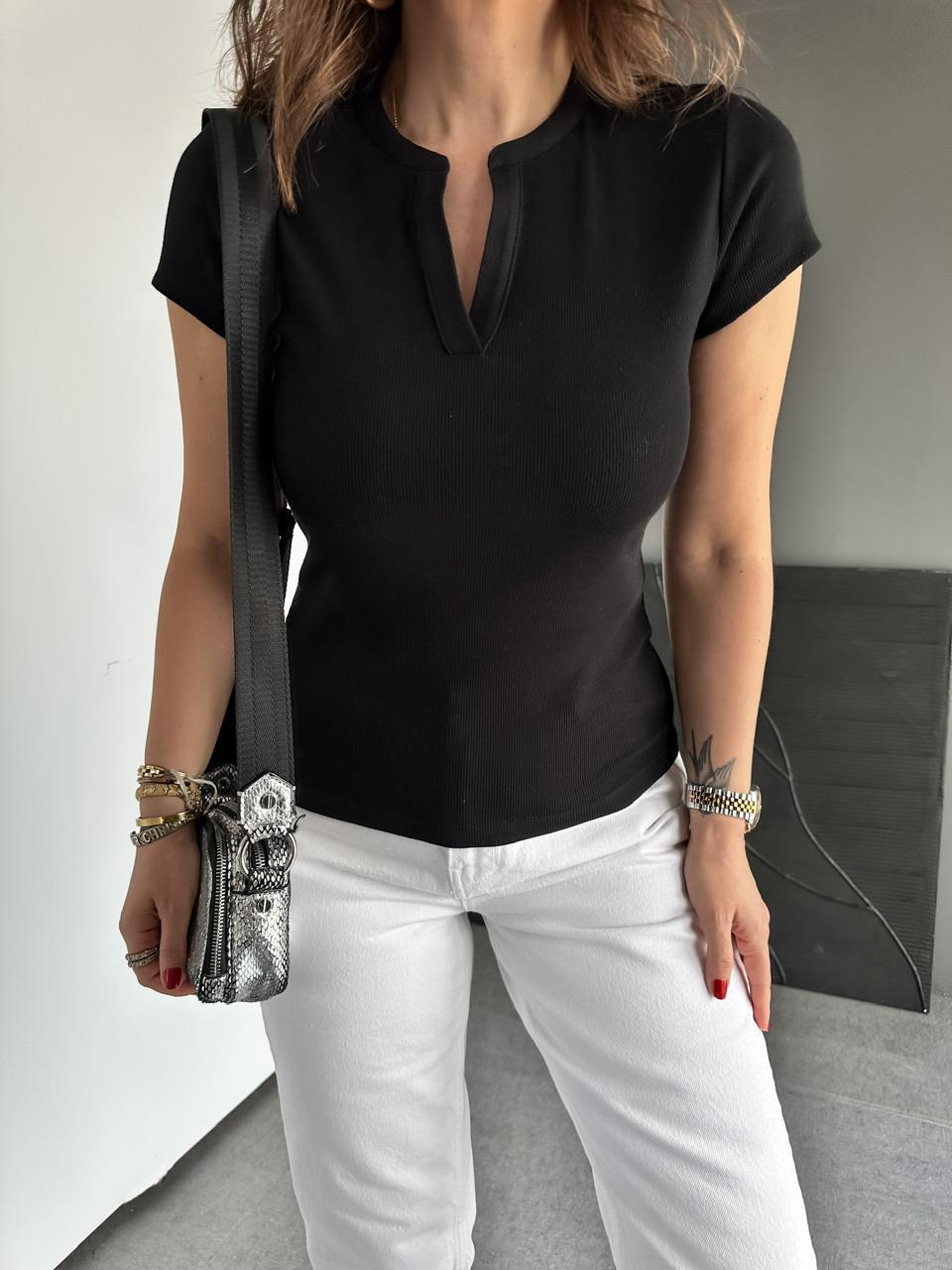 Siyah Damla Yaka Cotton Tshirt