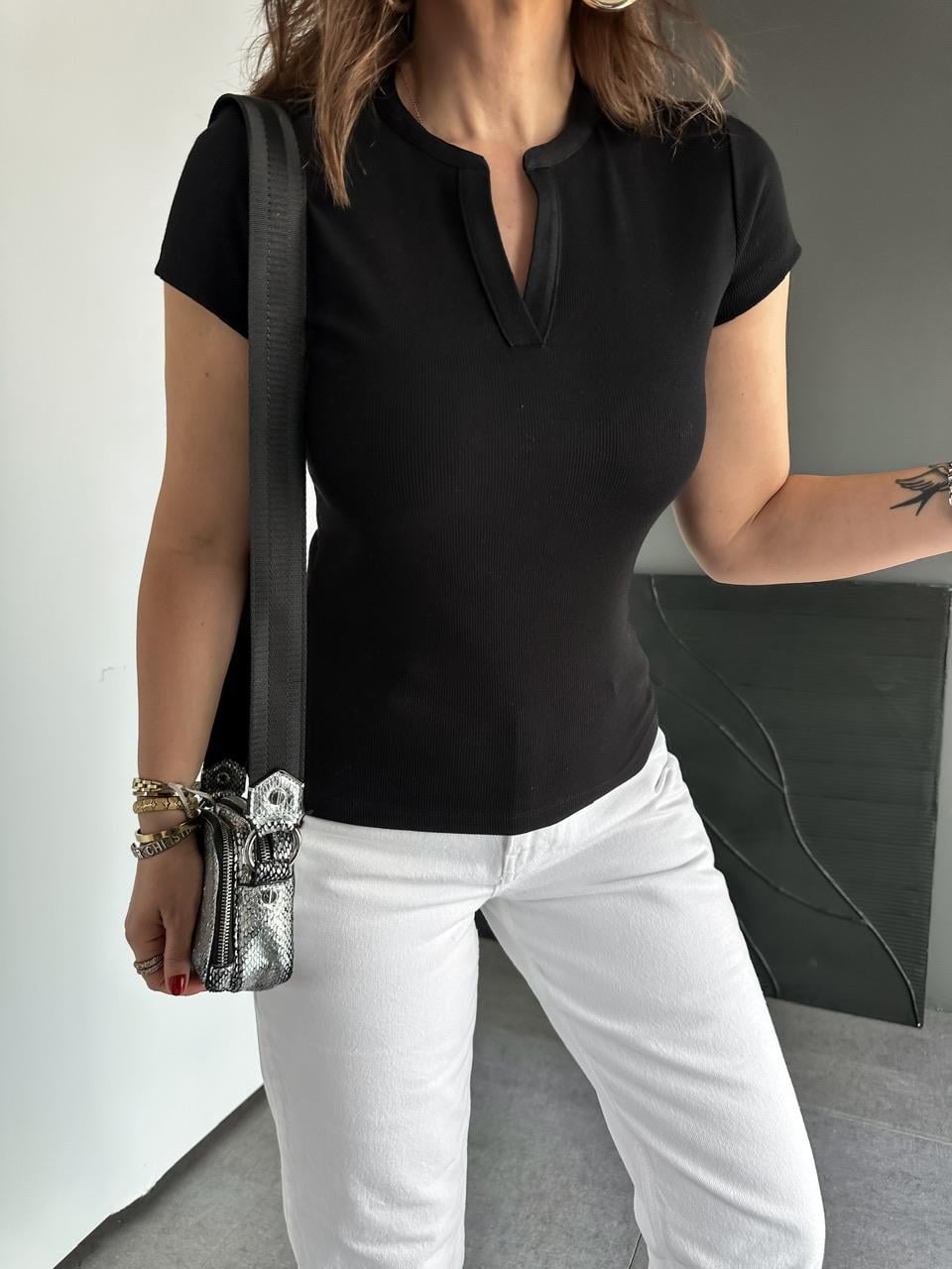 Siyah Damla Yaka Cotton Tshirt