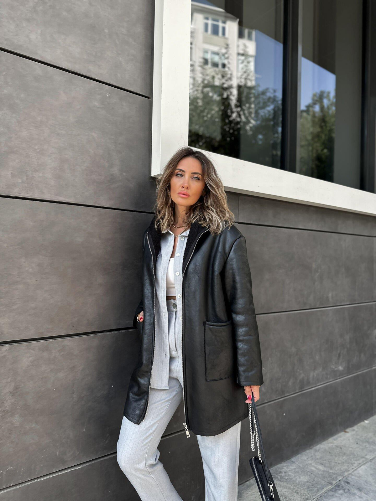 Siyah Deri Kürklü Midi Kaban