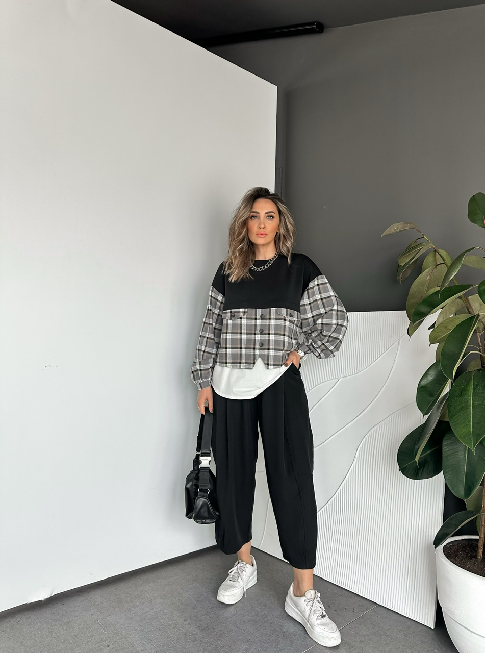 Siyah Ekose Gömlek Detaylı Sweatshirt