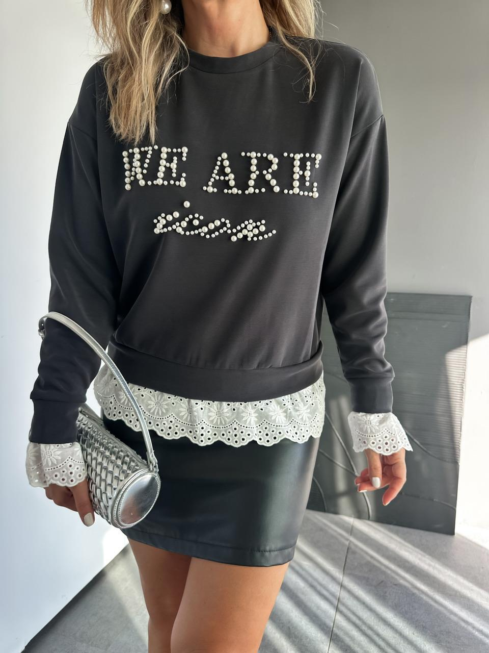 Siyah Fistolu İcon Sweatshirt
