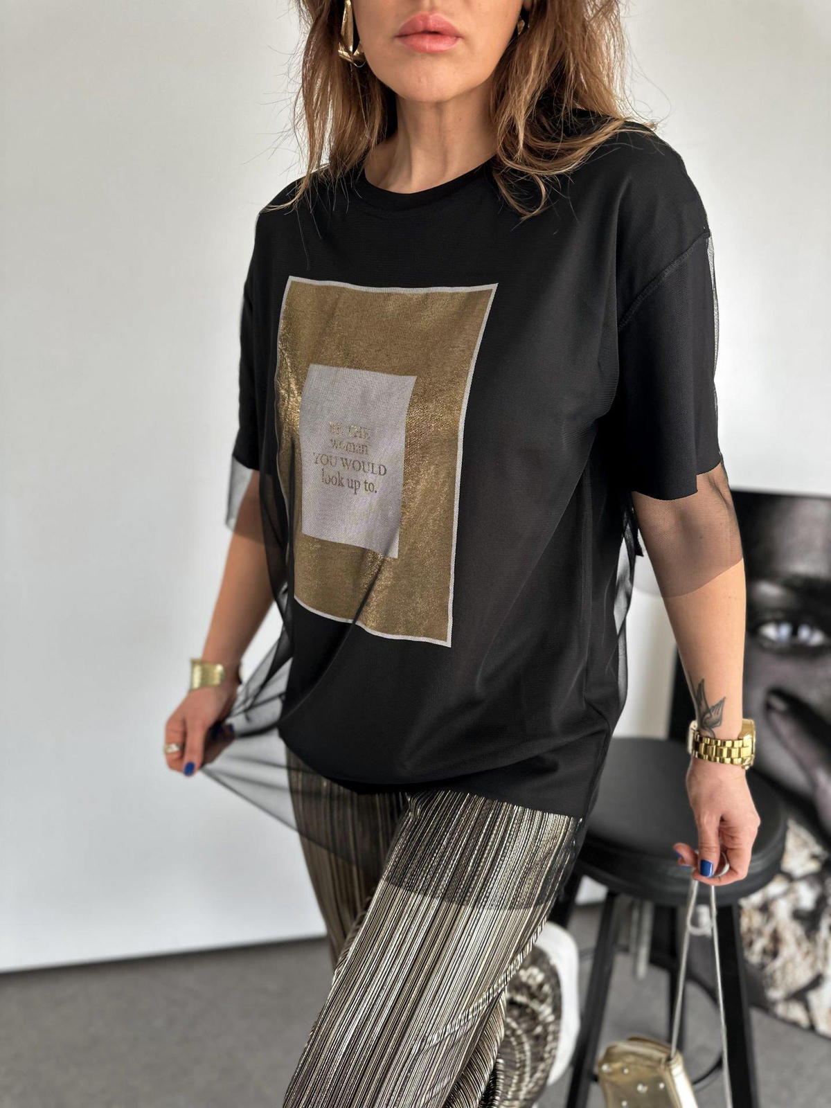 Siyah Gold Baskılı Tüllü Tshirt