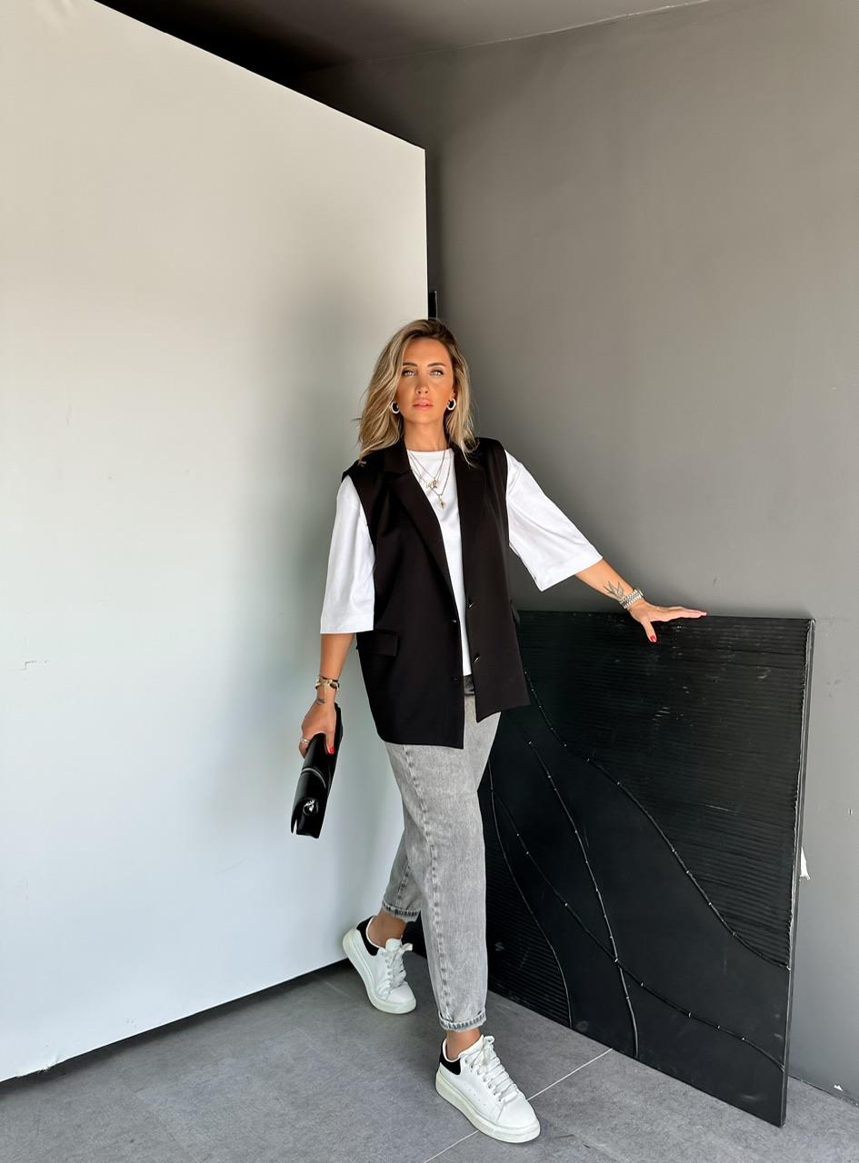 Siyah Gold Düğmeli Casual Yelek