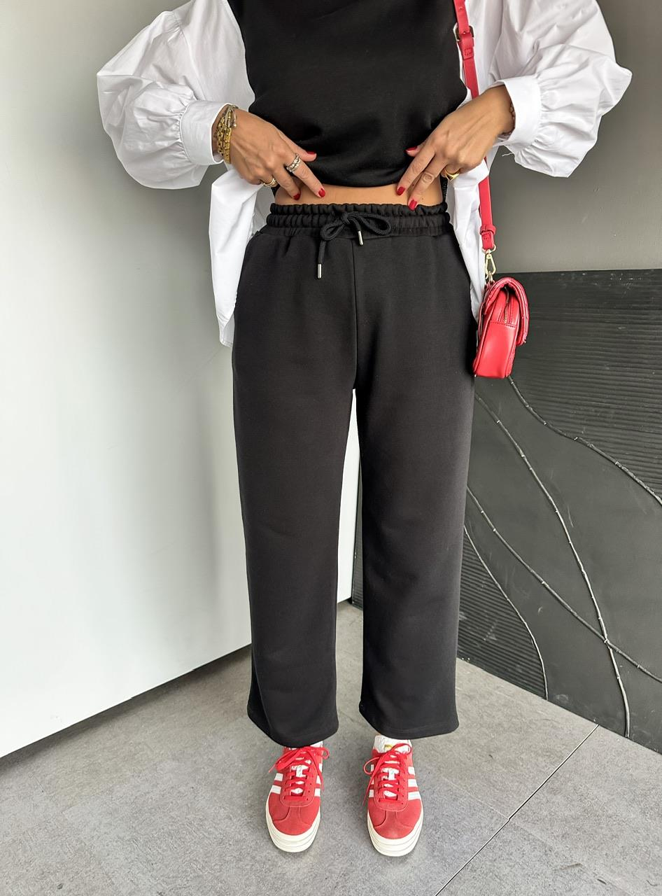 Siyah Gömlek Detaylı Sweat Takım