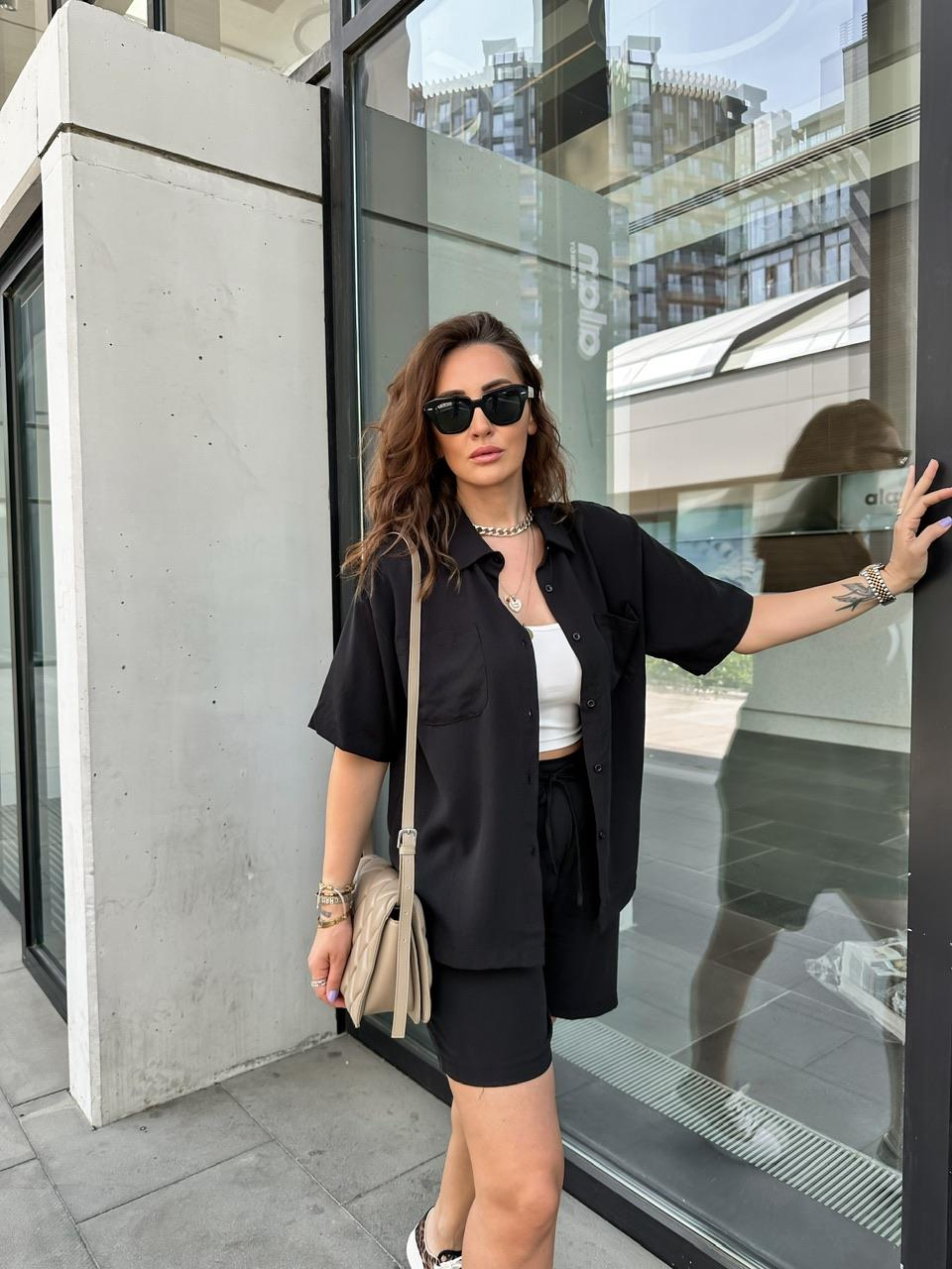 Siyah Gömlek Şort Marka Model Takım