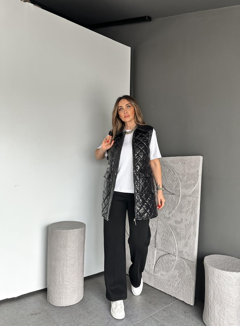 Siyah Kapitone Yelekli Takım