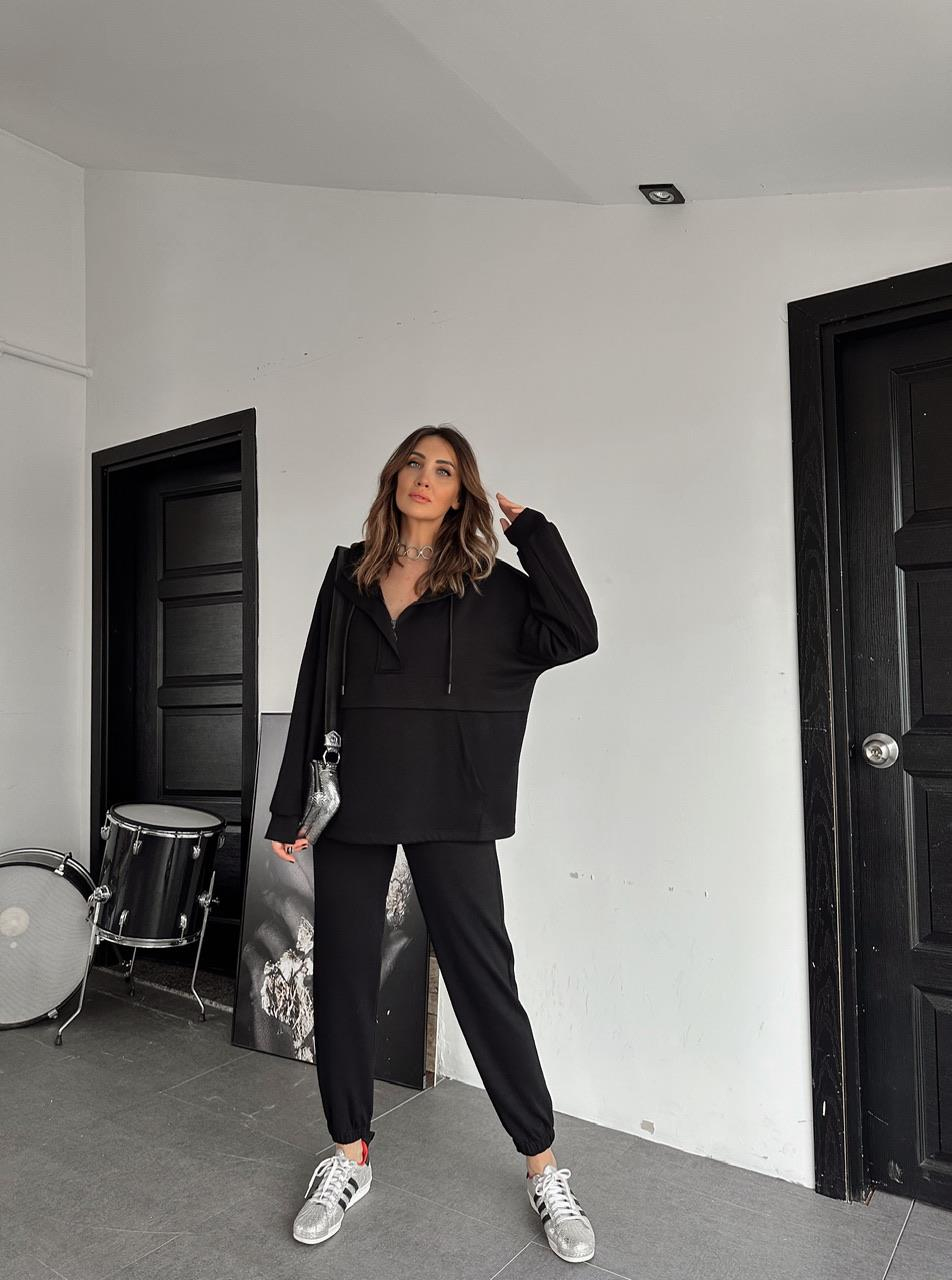 Siyah Kapşonlu Modal Spor Takım